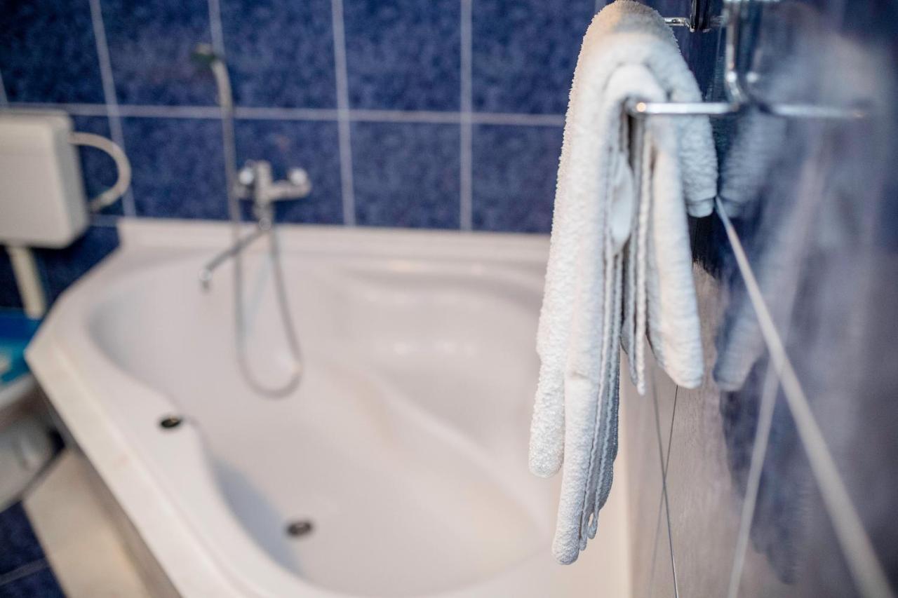 Guesthouse Sime コラン エクステリア 写真