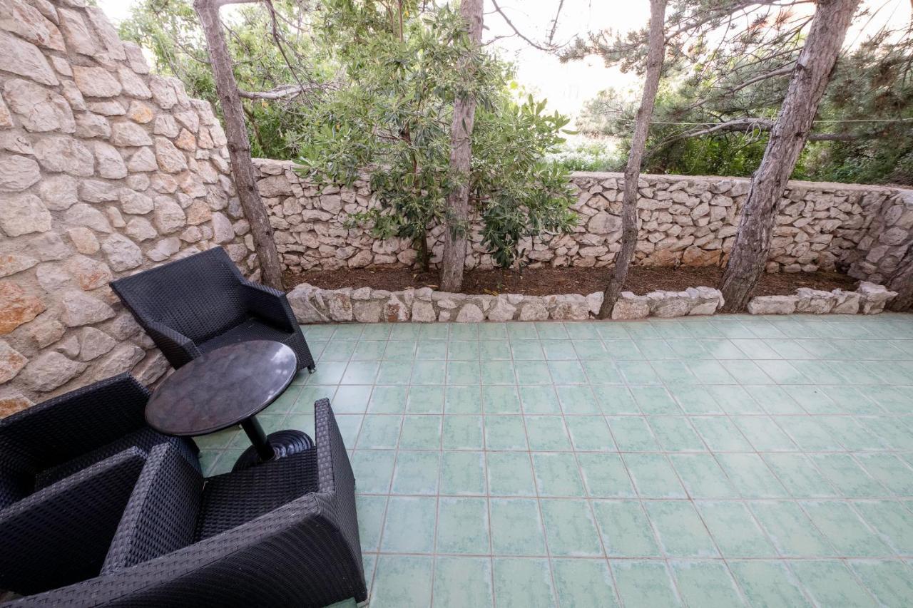 Guesthouse Sime コラン エクステリア 写真