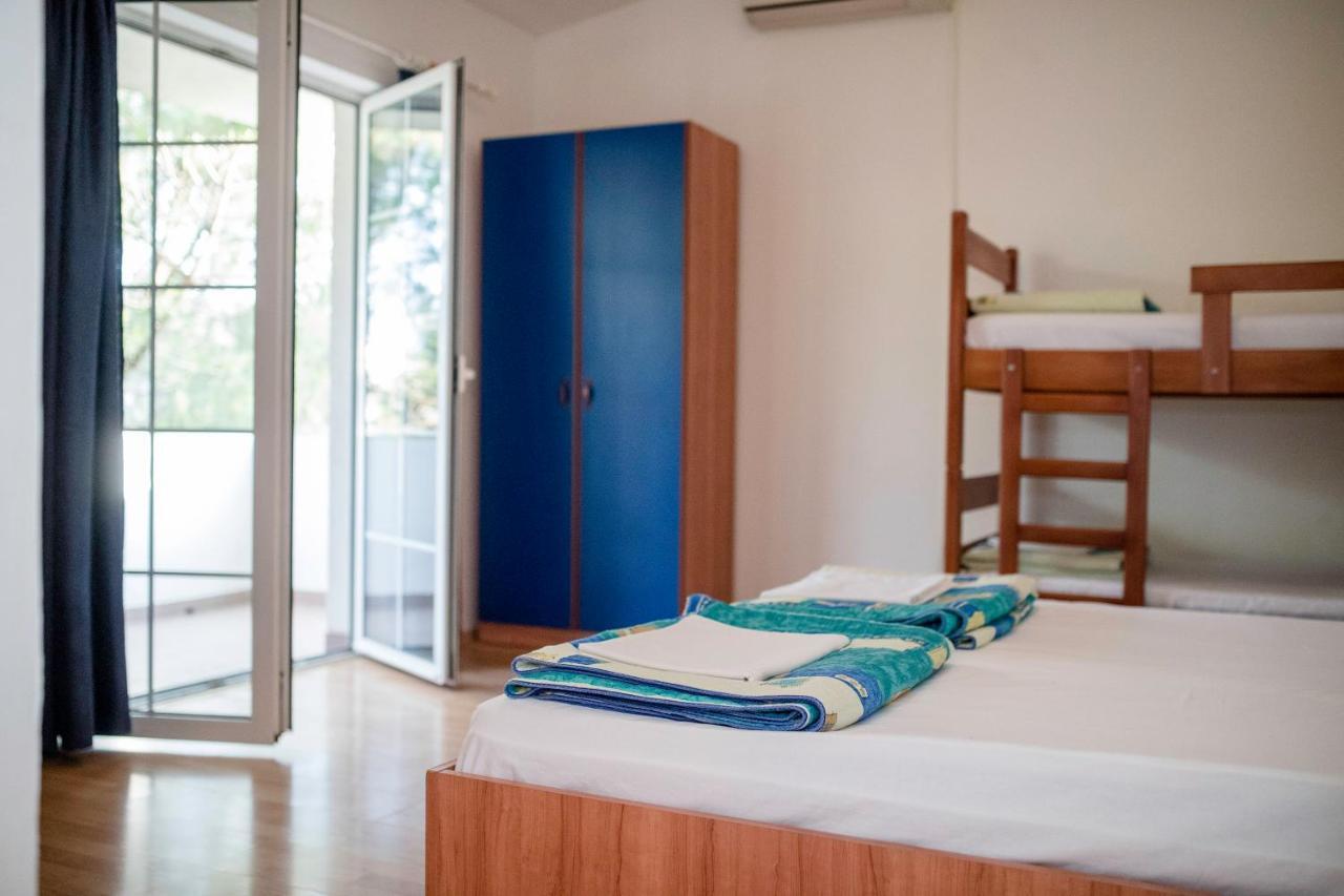 Guesthouse Sime コラン エクステリア 写真